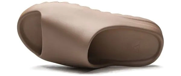 Yeezy Slide 'Earth Brown'