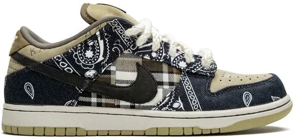 SB Dunk Low 'Travis Scott'