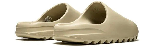 Yeezy Slides 'Pure'