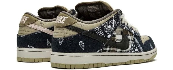 SB Dunk Low 'Travis Scott'