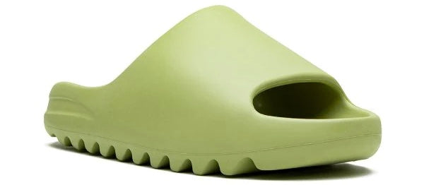 Yeezy Slide ‘Resin’