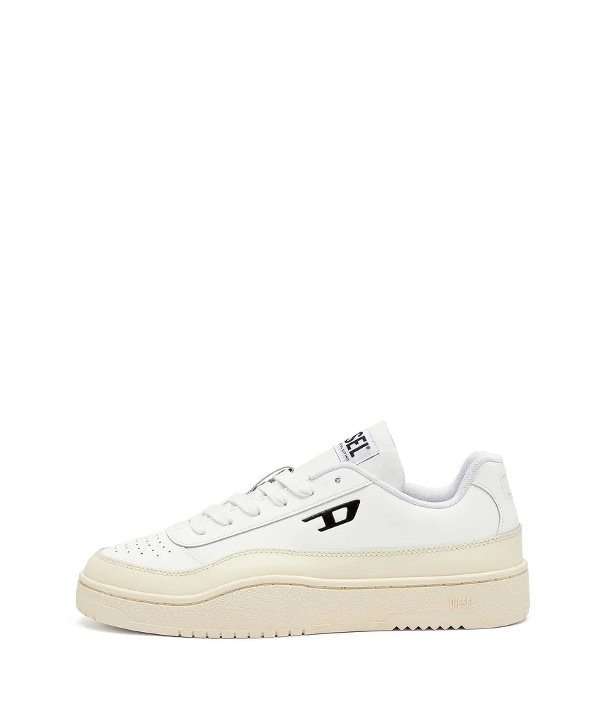 S-Tracker-D Sneakers in tonal leather