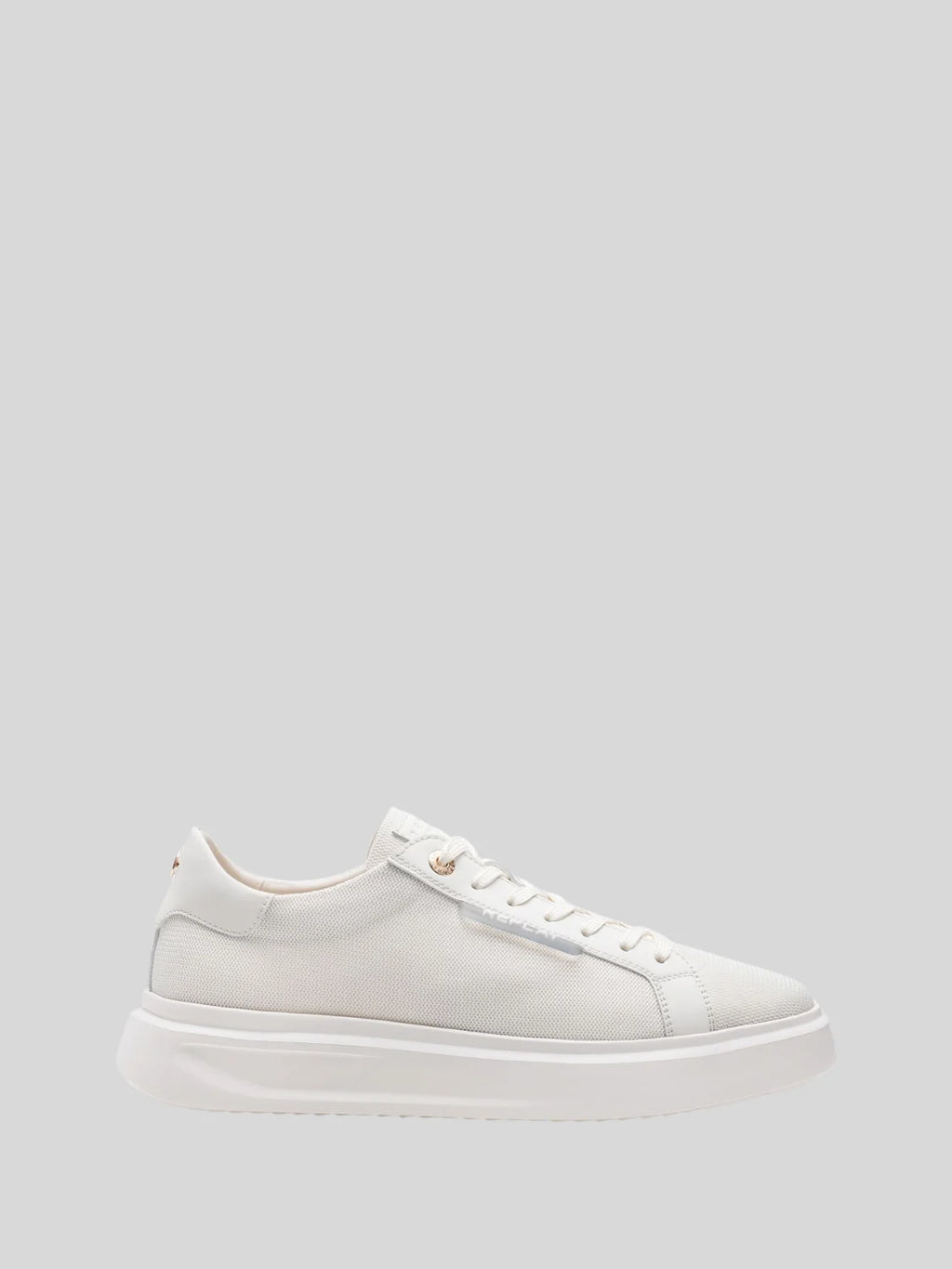 Replay Pulsar Two Off White