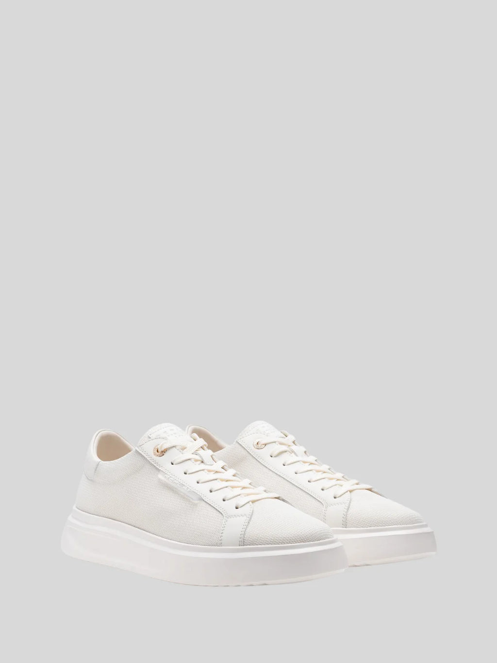 Replay Pulsar Two Off White