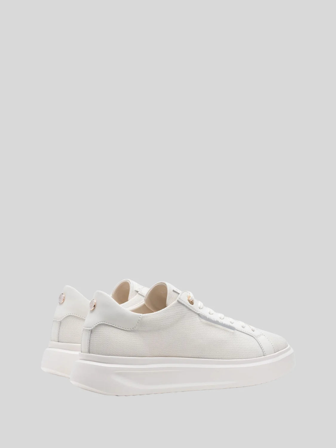Replay Pulsar Two Off White